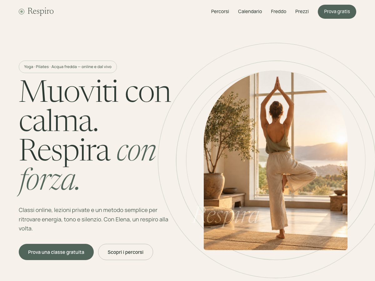 Anteprima del concept Respiro: sito per insegnante di yoga in toni sabbia e verde salvia con una figura in posa su arco.
